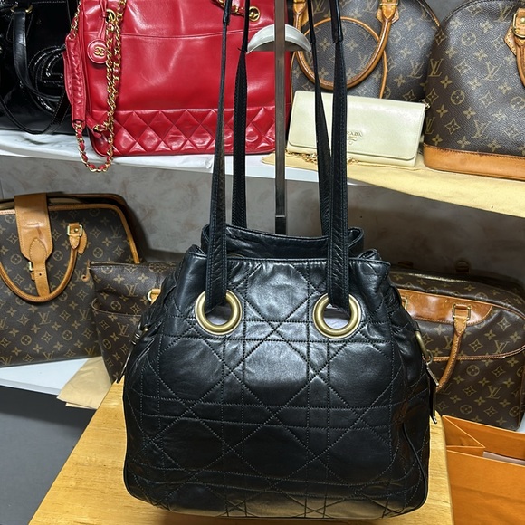 ❤️SOLD ❤️ Christian Dior drawstring tote bucket bag - Picture 10 of 11